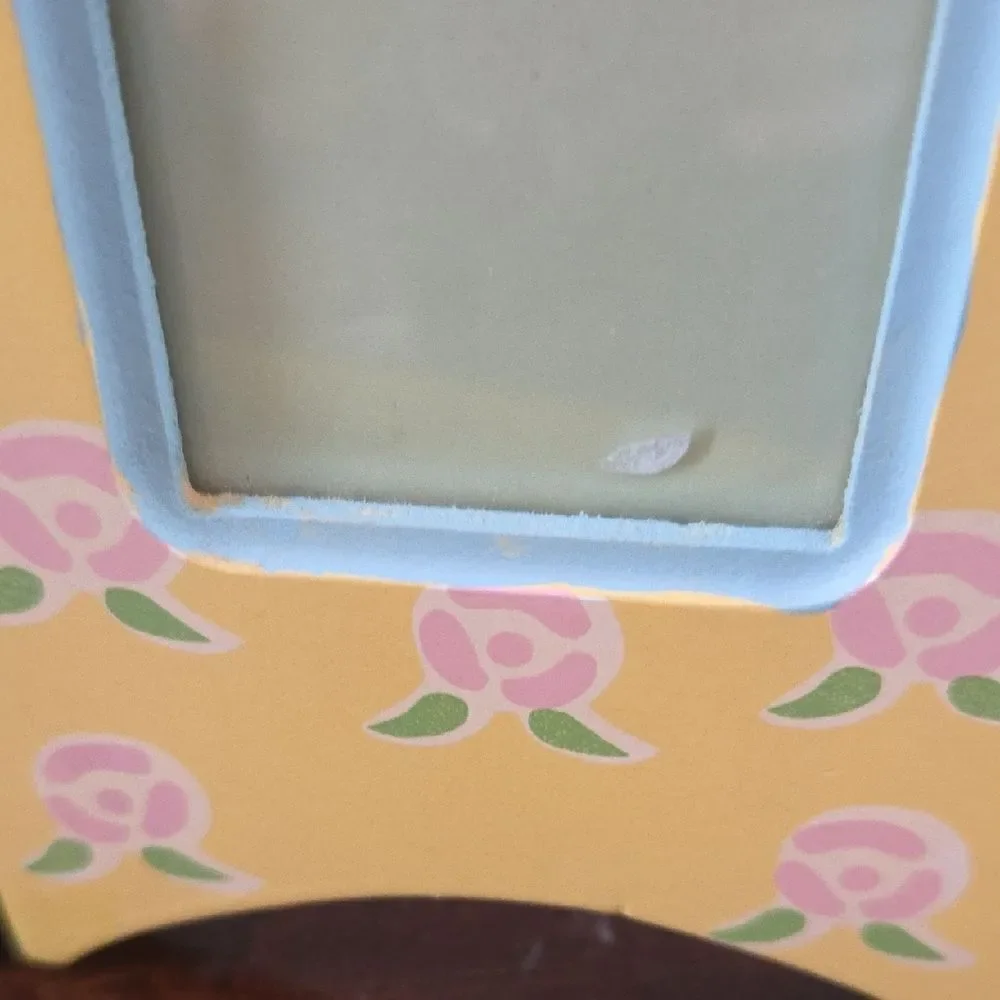 Vintage Floral Triple Photo Frame